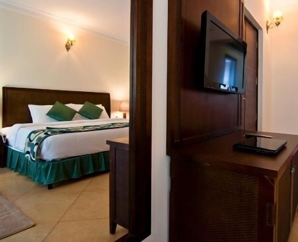 Ramada by Wyndham Goa Arpora — Mormugao — photo 3