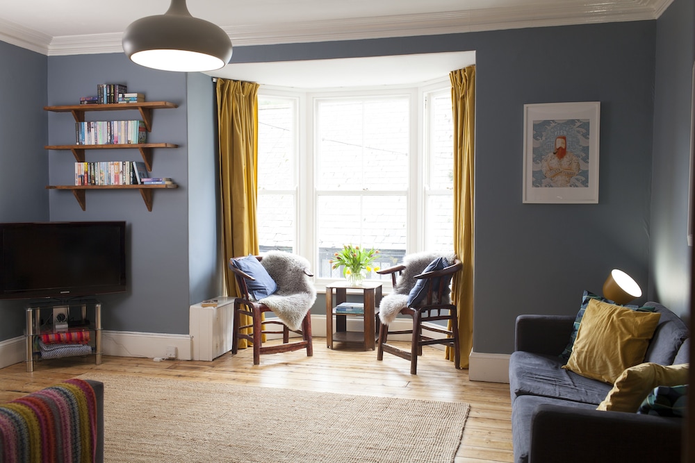 The Salt House — 4-Star Luxury Hotel in Ilfracombe, United Kingdom