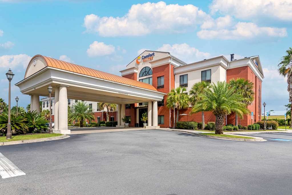 Comfort Suites Savannah North I 95 - featured photo