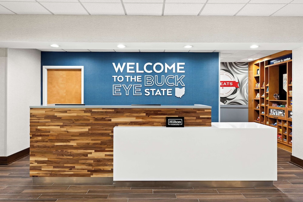 Hampton Inn & Suites Canton - photo 2