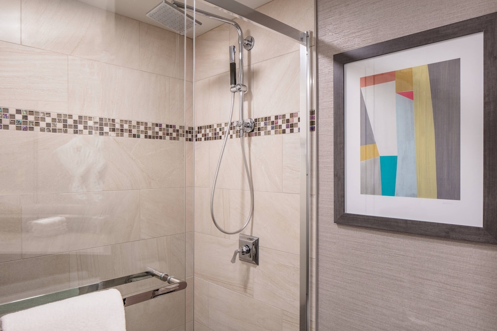 The Westin Kansas City at Crown Center - photo 32