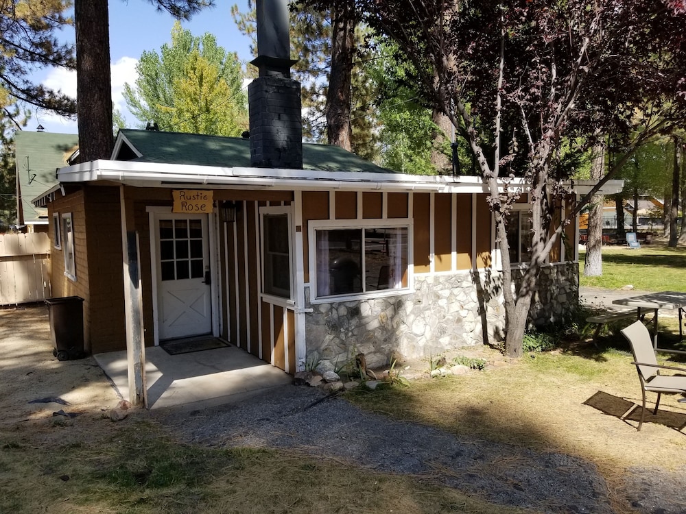 Grey Squirrel Resort - photo 121