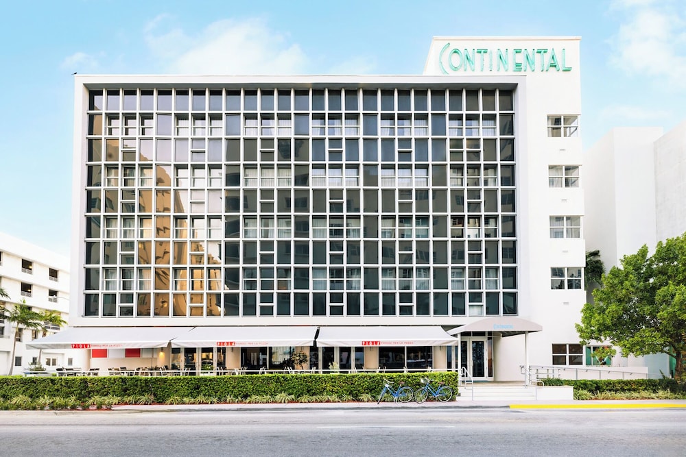 Hotel Continental Miami Beach Tapestry Collection by Hilton - photo 54