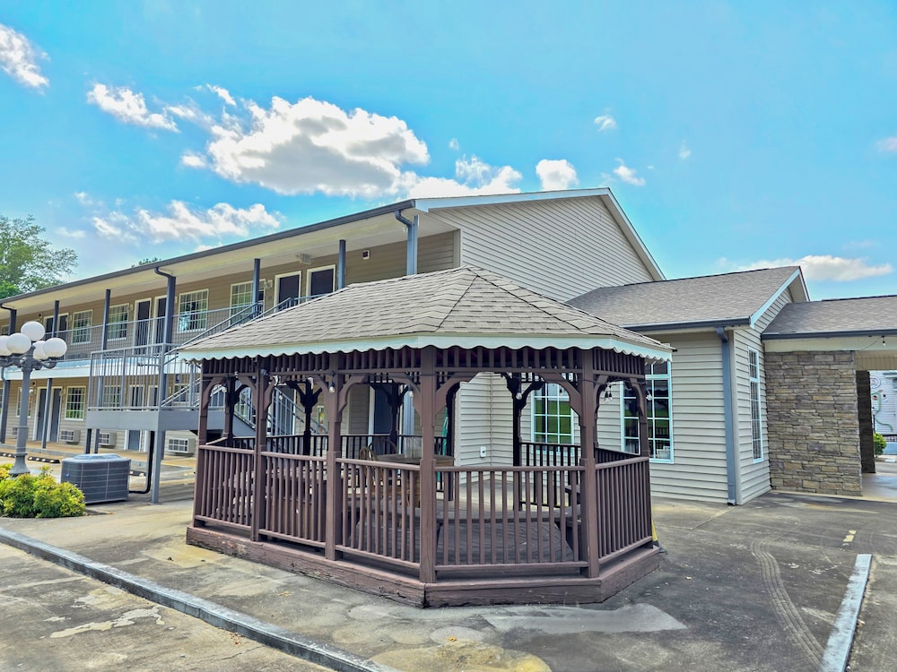 Meriwether Country Inn - photo 33