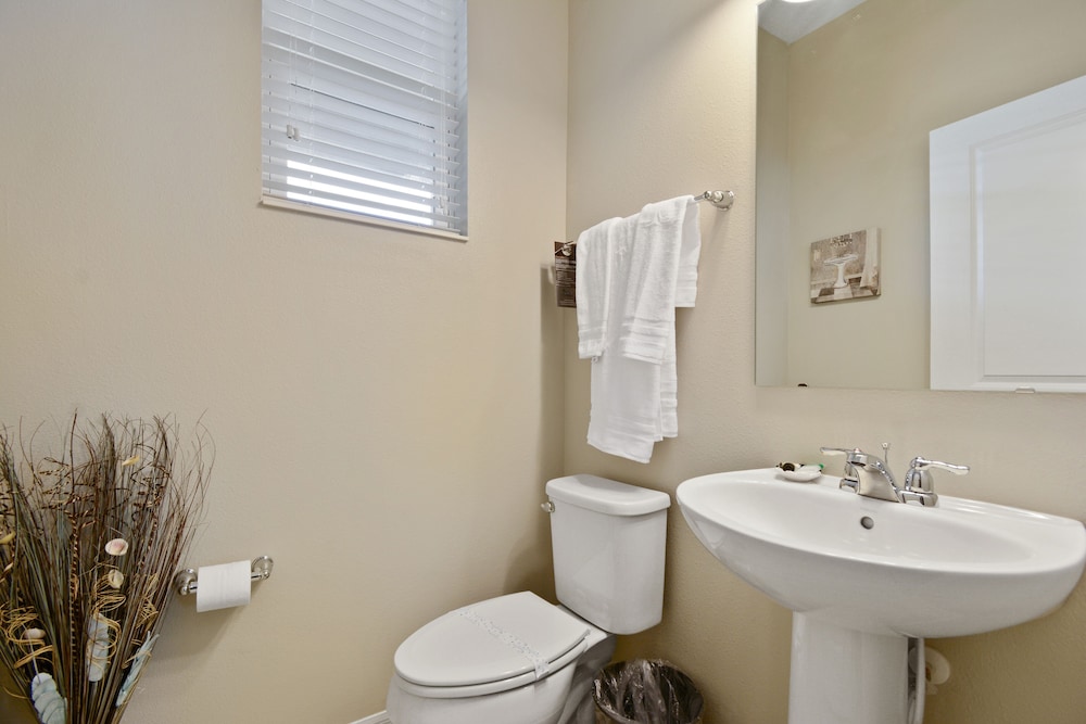 Four Bedrooms TownHome Close to Disney 5162A - photo 23