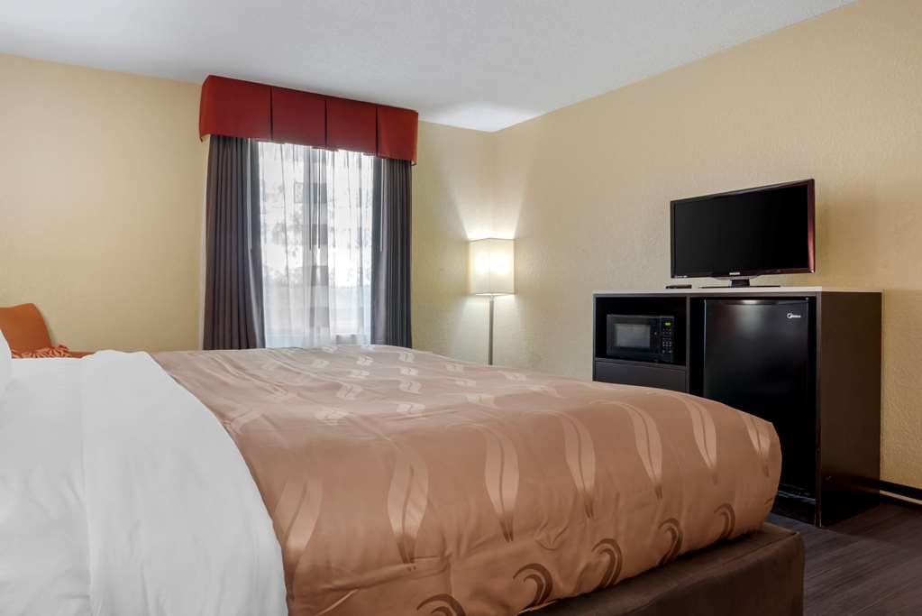 Quality Inn Phenix City Columbus - photo 9
