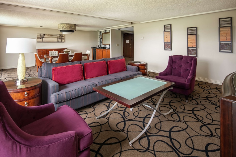 Hilton Bellevue - photo 28