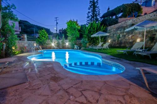 Aretaki villas — 4-Star Luxury Hotel in Kolympari, Greece