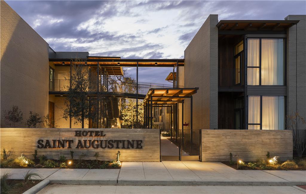 Hotel Saint Augustine - carbon neutral hotel in Houston