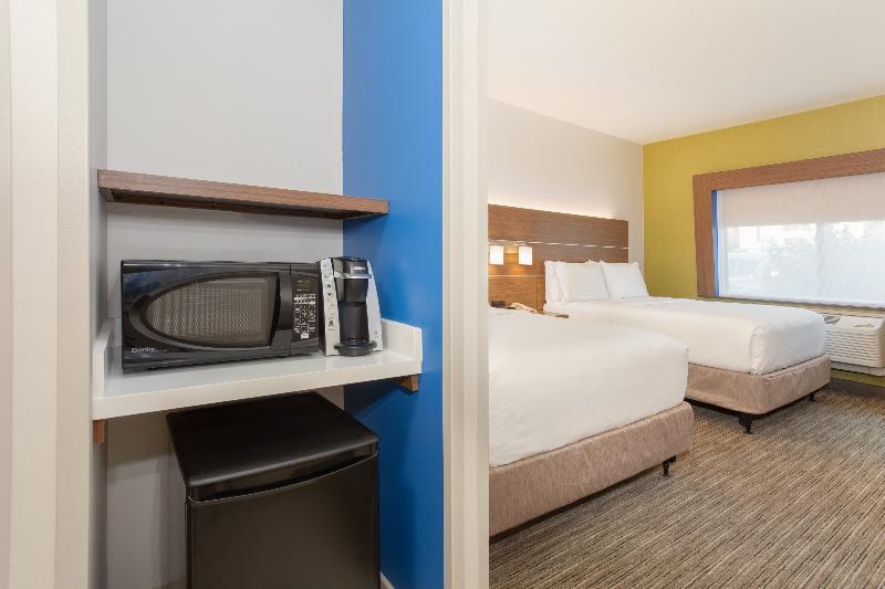 Sleep Inn & Suites Tempe ASU Campus - photo 23