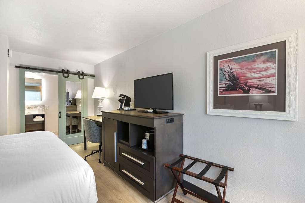 Best Western Plus St. Simons - photo 23