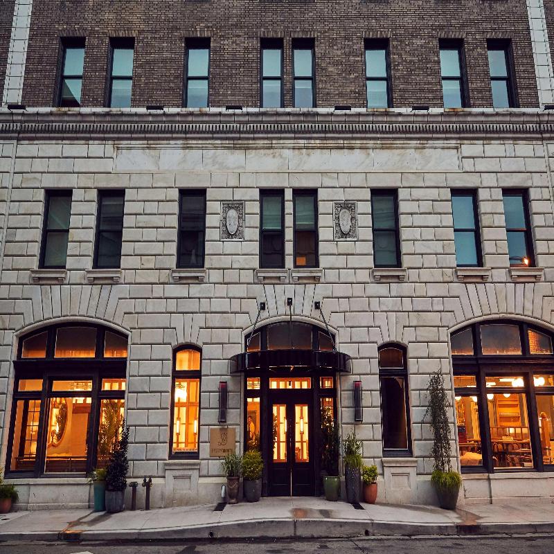 The Drayton Hotel Savannah Curio Collection by Hilton — 4-Star Luxury Hotel in Savannah, United States