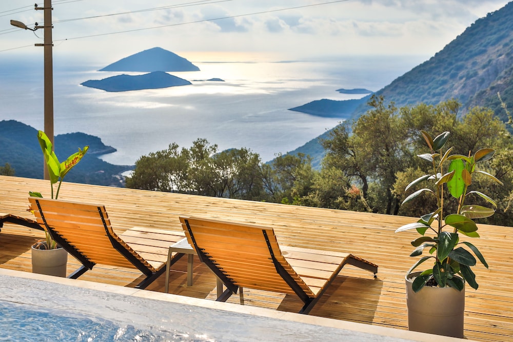Notos Club — 4-Star Luxury Hotel in Kas, Turkey