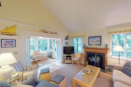 443 Oceanwood Cottage — 4-Star Luxury Hotel in Kiawah Island, United States