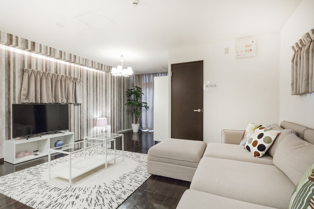 Crice Hotel - carbon neutral hotel in Osaka