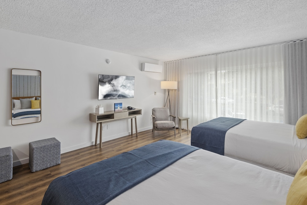 Sea Harbor Hotel - photo 26