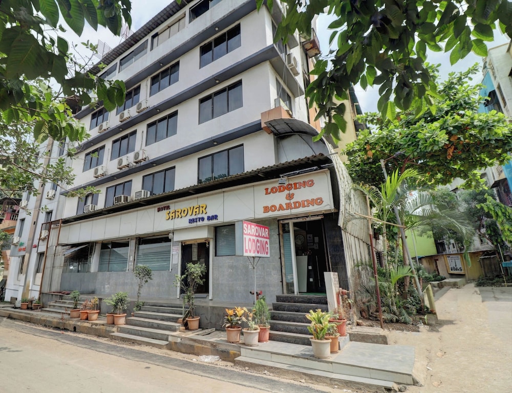 Hotel Sarovar Grand in Panvel, India