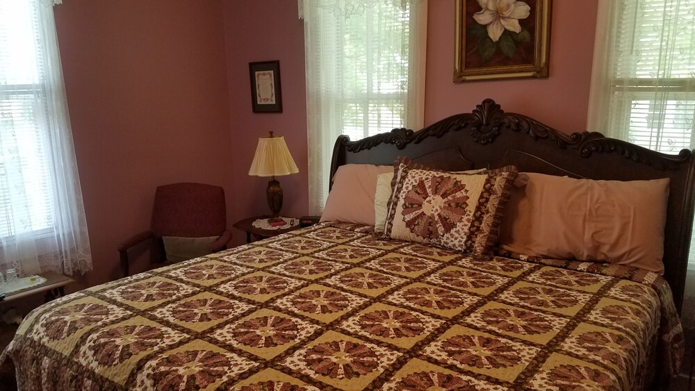 Ozark Country Inn - photo 13