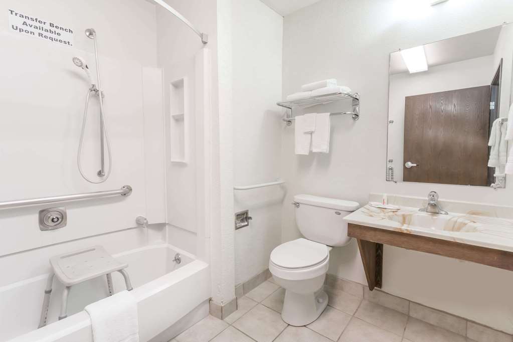 Super 8 by Wyndham Grand Junction Colorado - photo 4