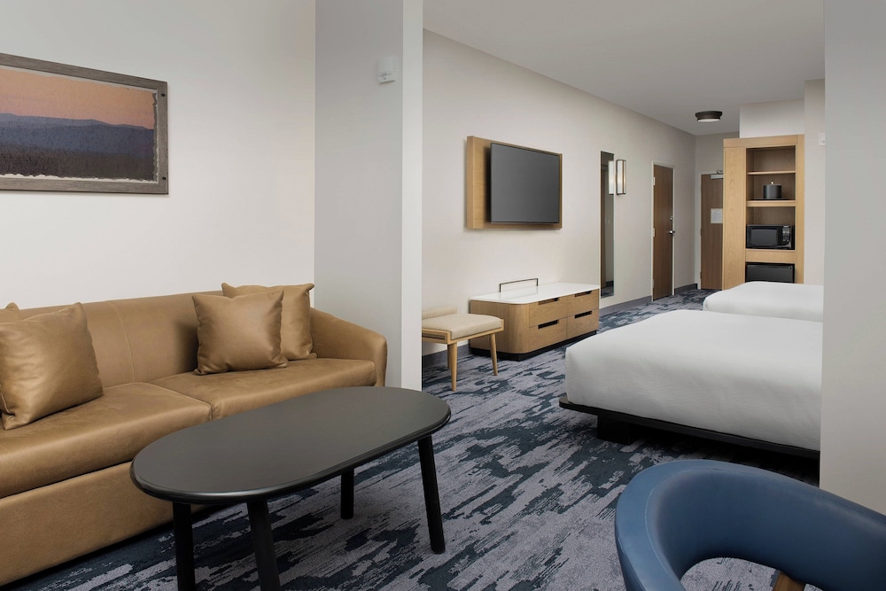 Fairfield Inn & Suites by Marriott Santa Rosa Rohnert Park - photo 19