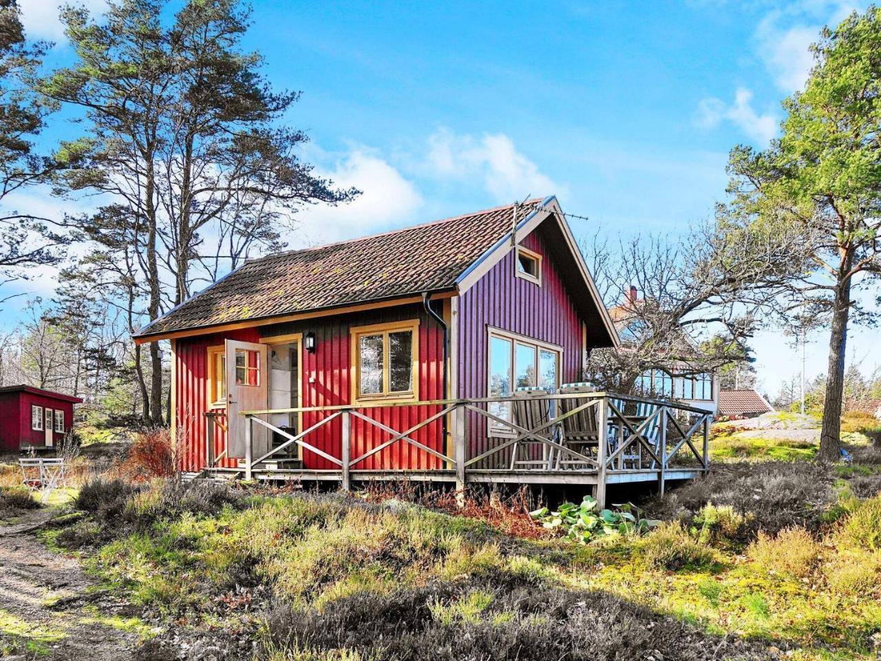 Seaside Charm in Flaton Retreat By Traum in Elloes, Sweden