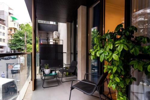 Super Cozy 2BR Apartment In Vake By Wehost