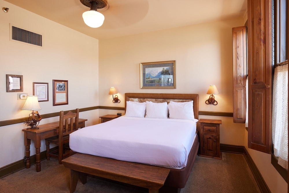 Stockyards Hotel - photo 13
