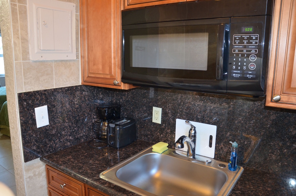 La Terrace Oceanfront - photo 19