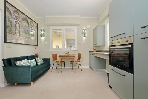 Gioia's Flat — 4-Star Luxury Hotel in Rome, Italy