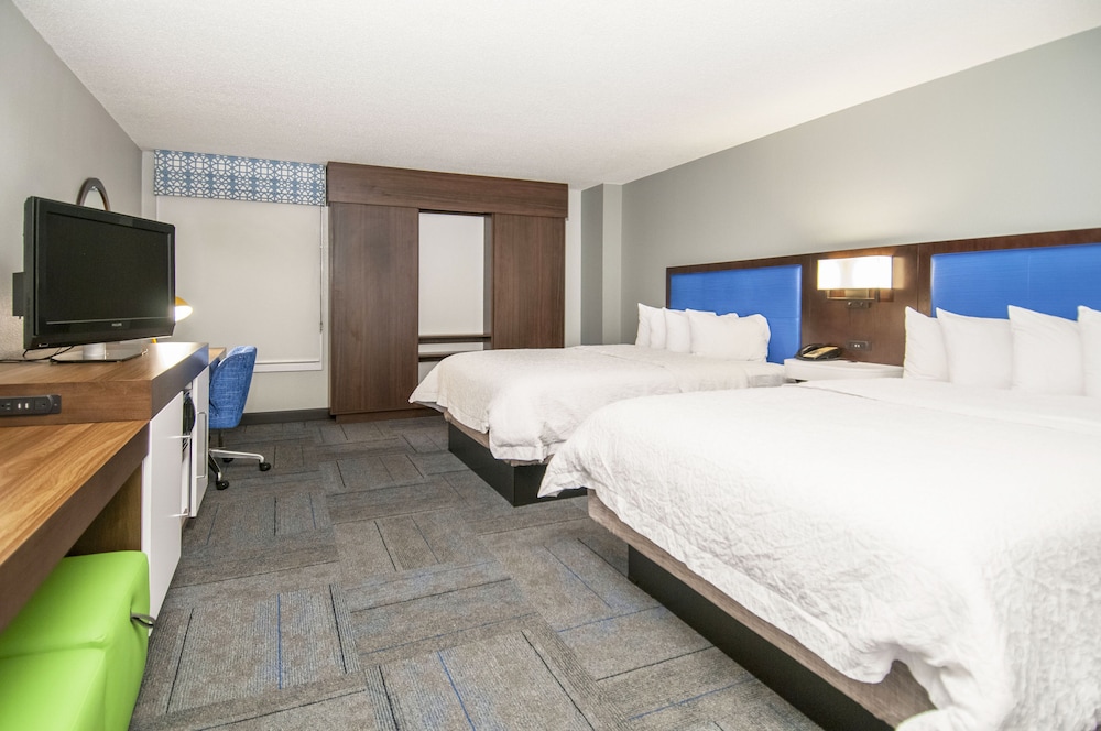 Hampton Inn Metairie - photo 6