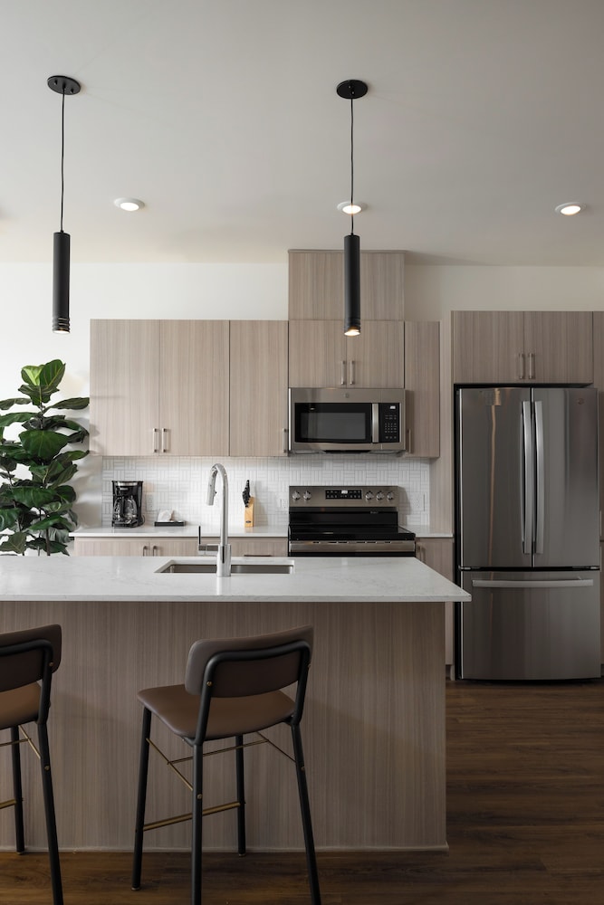 Sentral Alloy Midtown - photo 24