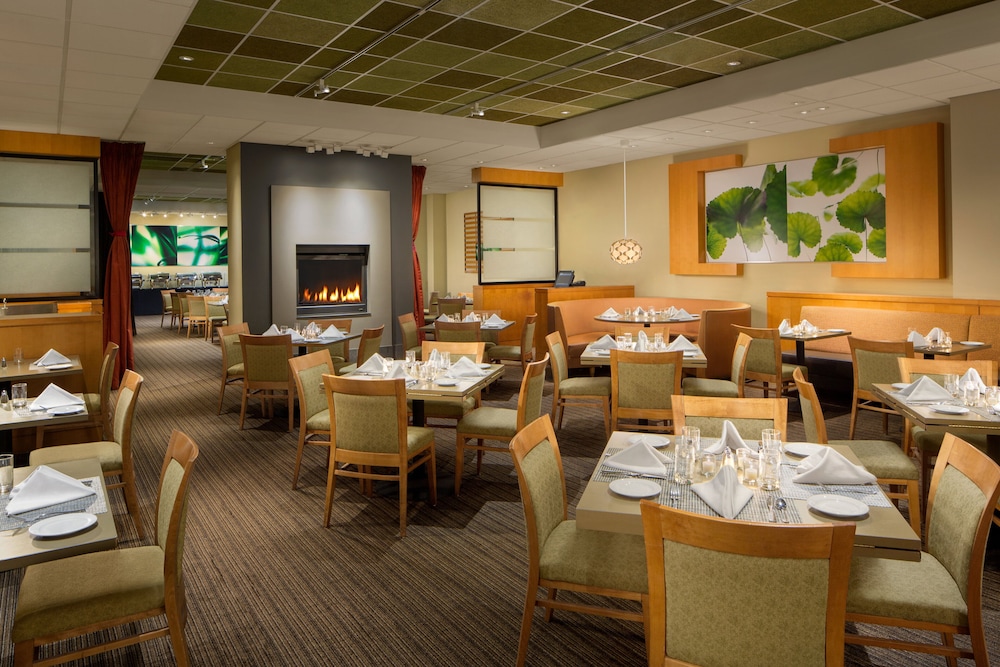 Crowne Plaza San Francisco Airport by IHG - photo 27