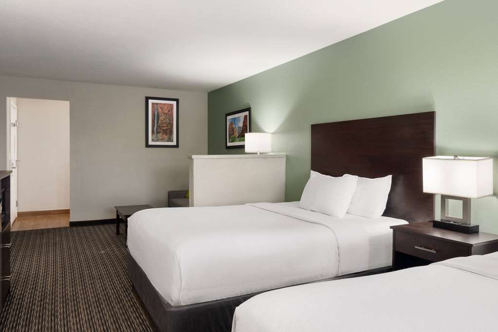Wingate by Wyndham Cedar City - photo 34