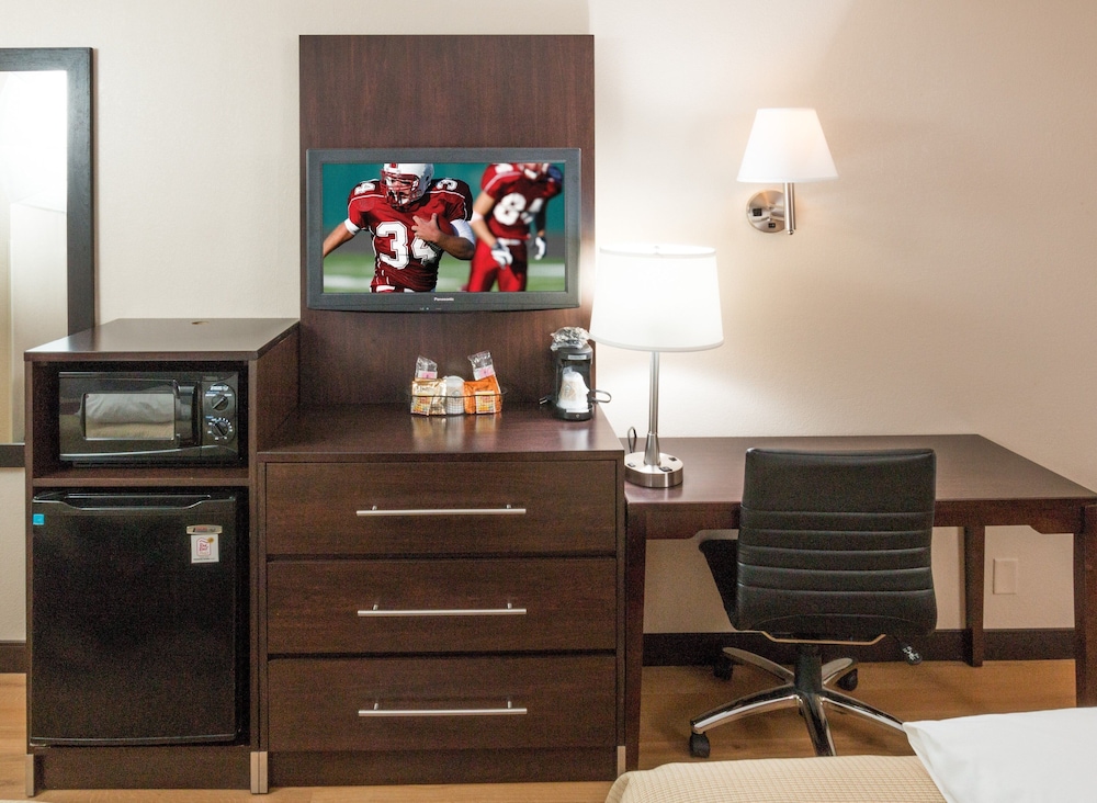 Red Roof Inn Washington PA - photo 4