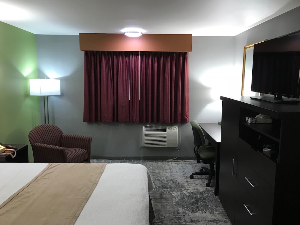 Inn at Portland - photo 10