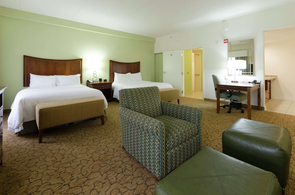 Hampton Inn Hickory - photo 16