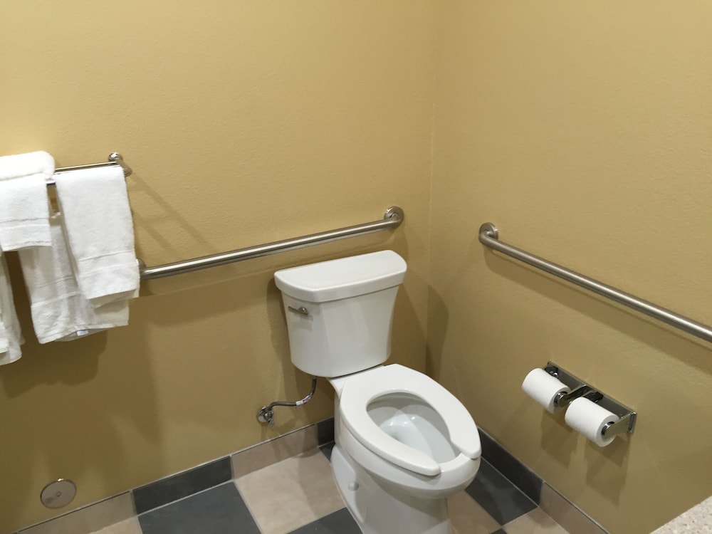 La Bonita Inn & Suites - photo 20