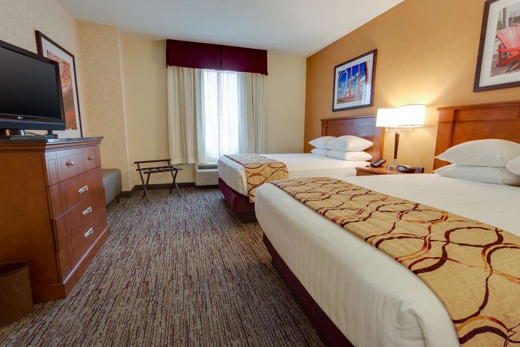 Drury Inn & Suites Baton Rouge - photo 10