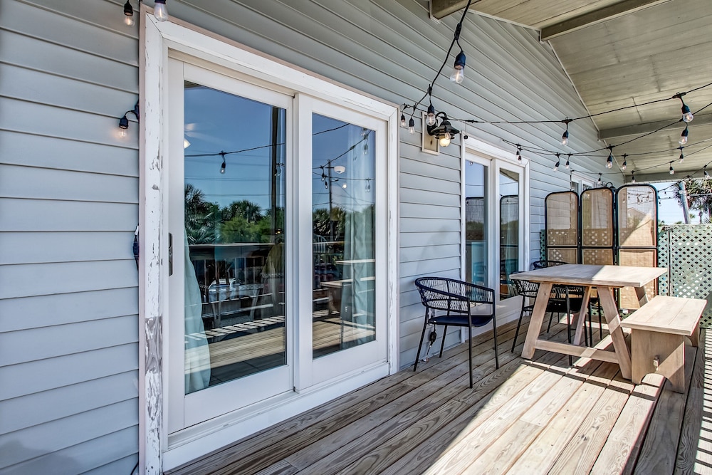 Beach Vacation Walkable to Dining&Shopping Unit B - photo 14