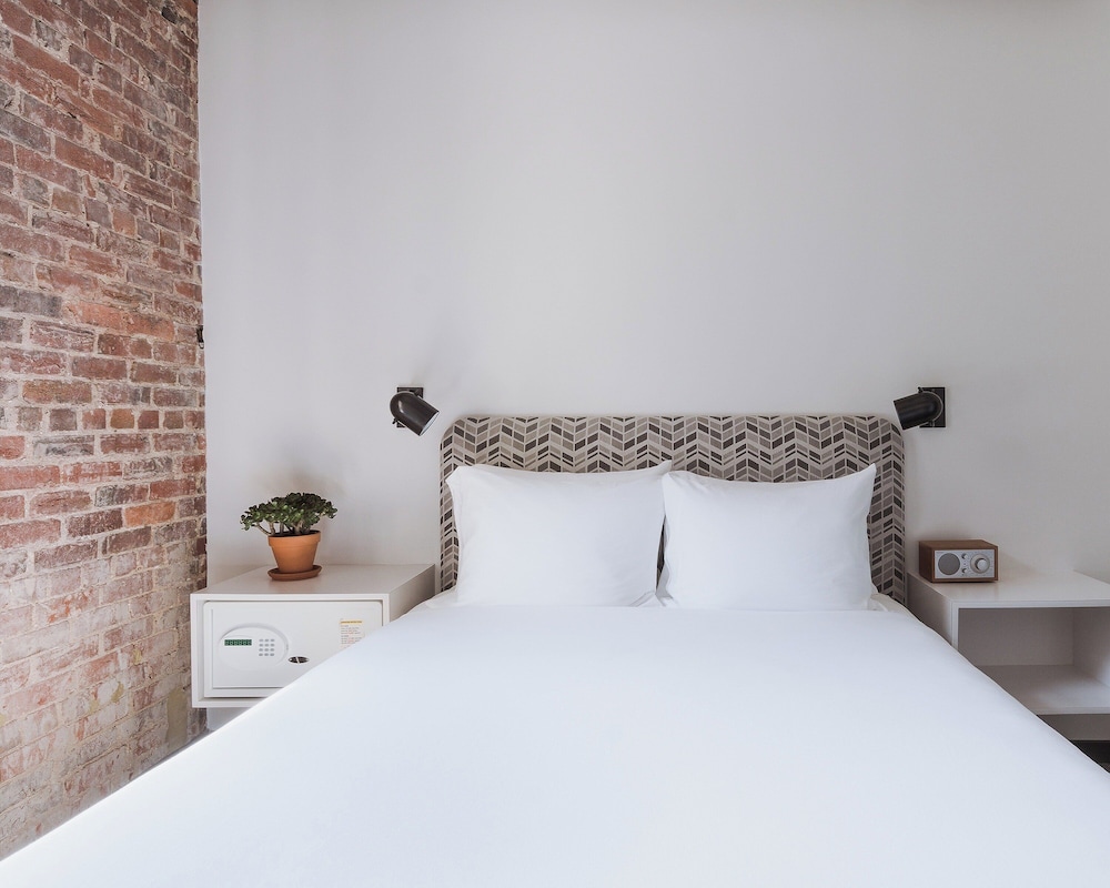 Hotel Hive - photo 53
