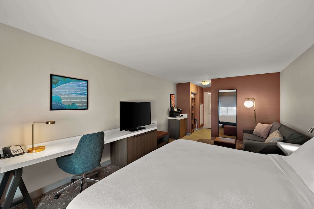 Hilton Garden Inn Omaha East Council Bluffs - photo 27