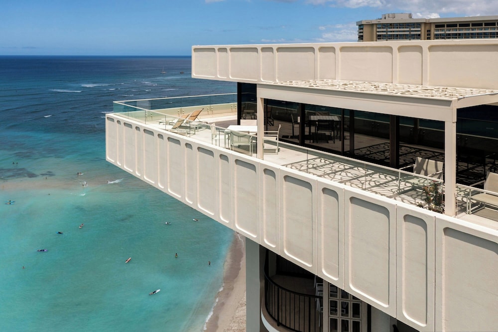Moana Surfrider A Westin Resort & Spa Waikiki Beach - photo 41