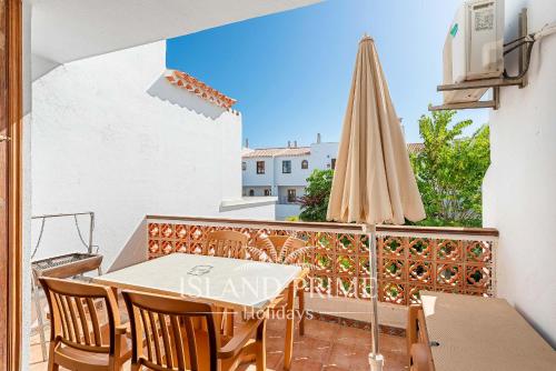 Holiday with Golf And Teide Views in Amarilla Golf Fc26 — 4-Star Luxury Hotel in San Miguel De Abona, Spain