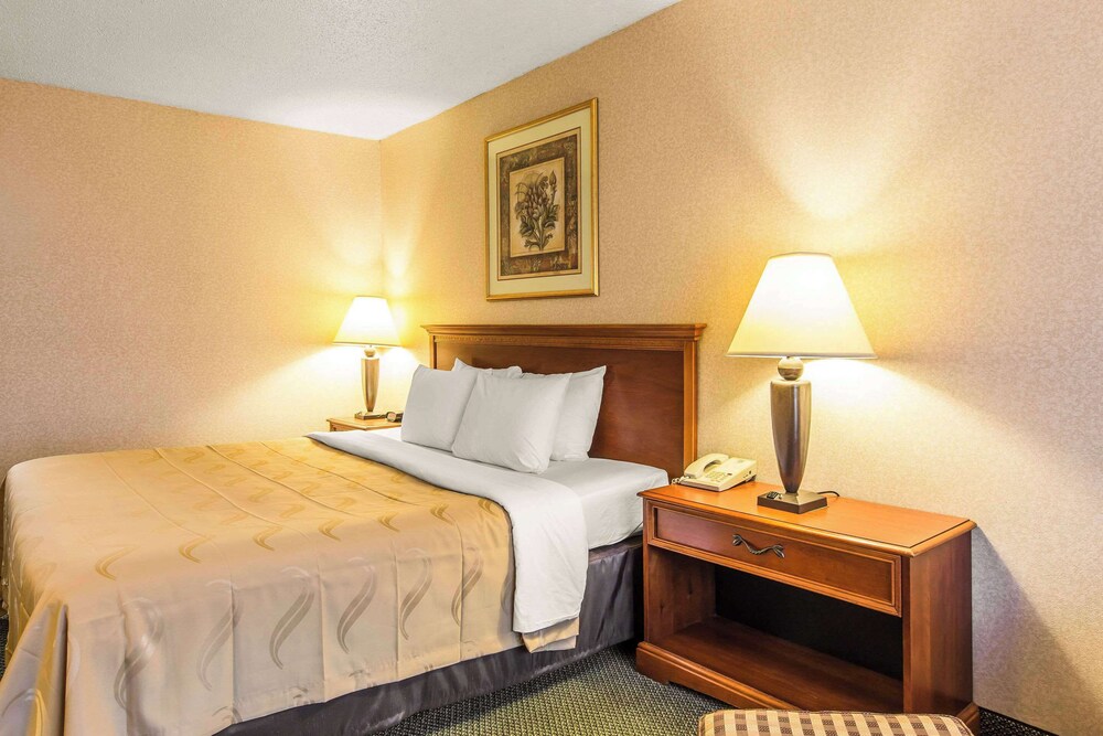 Quality Inn & Suites McDonough South I 75 - photo 8