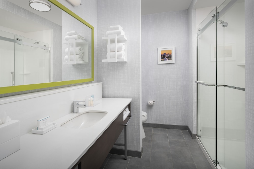 Hampton Inn & Suites Lexington Columbia - photo 21