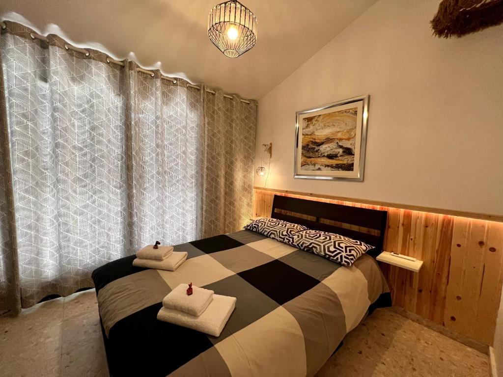 FatCow Beach House 43