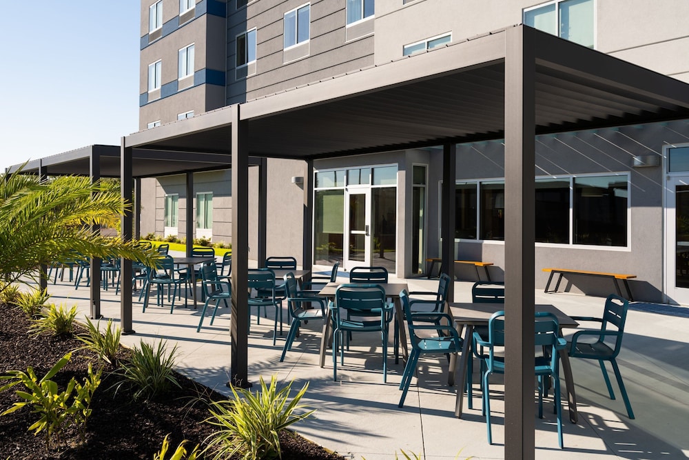 Fairfield by Marriott Inn & Suites Waycross - photo 21
