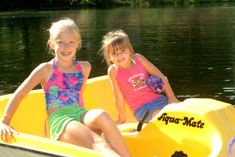 Chestnut Grove Resort - photo 92