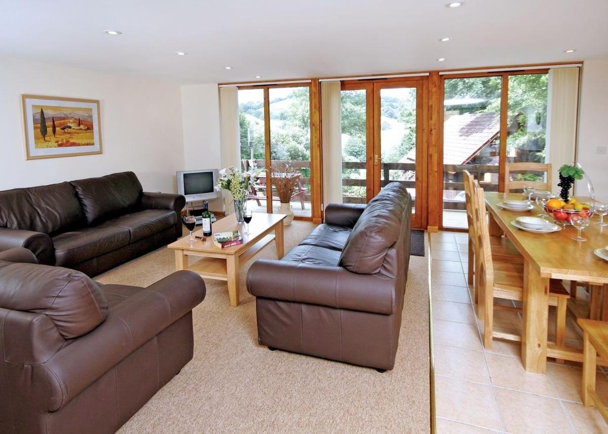 Exmoor Gate Lodges in Taunton, United Kingdom