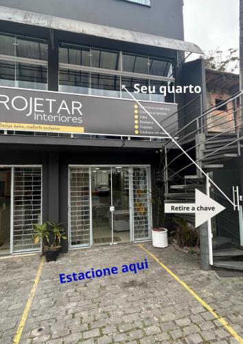 Loft Confortavel Com Self Cheking in Joinville, Brasil